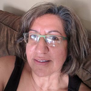 Meet your Posher, Deborah